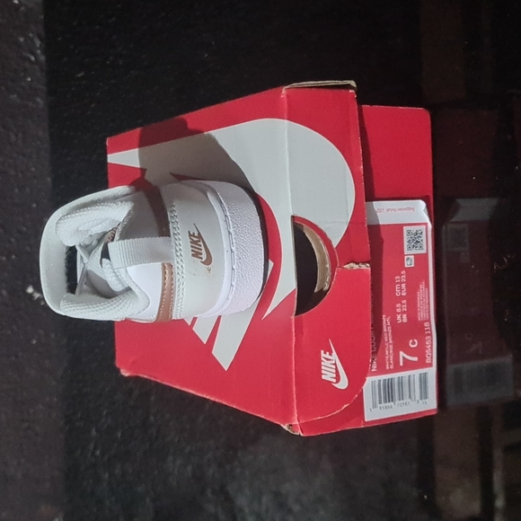 Toddler shoes - Picture 4 of 4